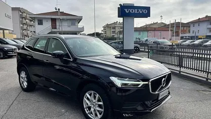 Usata Volvo XC60 Business Edition 197 CV (144 kW) 2020 SUV