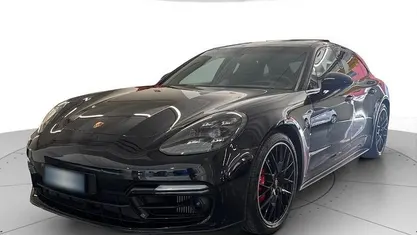 Usata Porsche Panamera Sport Turismo 480 CV (353 kW) 2021 Nero Berlina
