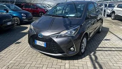 Usata Toyota Yaris Hybrid Business Edition 101 CV (74 kW) 2019 Utilitaria