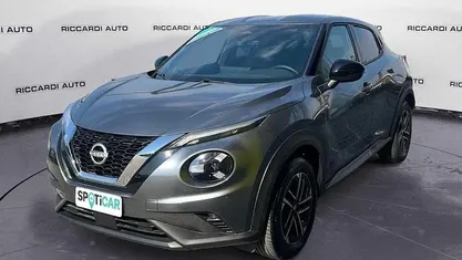 Usata Nissan Juke N-Connecta 114 CV (83 kW) 2025 Grigio SUV