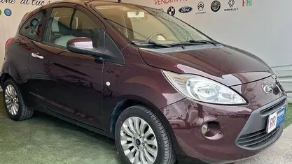 Nessuno(met.) Usata 2011 Ford Ka Due volumi | 3999 € (Buon prezzo)