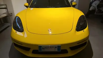 Usata Porsche Boxster 350 CV (257 kW) 2016 Giallo Cabrio