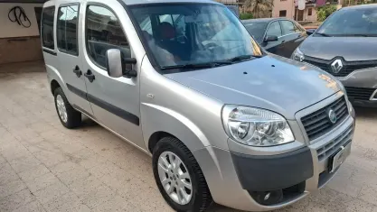 Usata Fiat Doblò Family 120 CV (88 kW) 2007 Grigio Monovolume