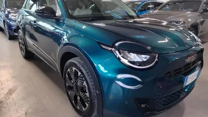 Usata Fiat 600 La Prima 101 CV (74 kW) 2025 Verde SUV