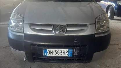 Usata Peugeot Partner 90 CV (66 kW) 2007 Argento Monovolume