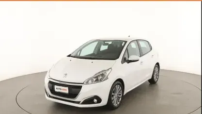 Usata Peugeot 208 Active 83 CV (61 kW) 2018 Bianco Utilitaria