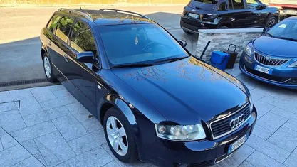 Usata 2003 Audi A4 Ambiente Station wagon | 2500 € (Buon prezzo)