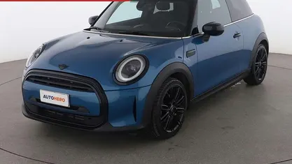 Usata Mini Cooper Essential 136 CV (100 kW) 2023 Blu Utilitaria