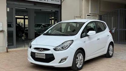 Bianco Usata 2011 Hyundai ix20 Classic Due volumi | 6500 € (Buon prezzo)