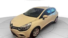Madre perla Usata 2018 Renault Clio IV Zen Tre volumi | 10.850 € (Buon prezzo)