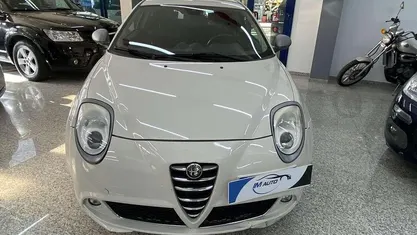 Bianco Usata 2012 Alfa Romeo MiTo Distinctive Due volumi | 3990 € (Buon prezzo)