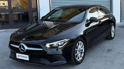 Nero Usata 2021 Mercedes CLA200 Shooting Brake Business Station wagon | 18.999 € (Super prezzo)