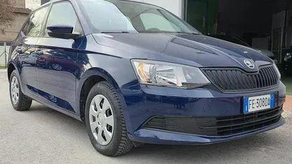 Occasion Skoda Fabia Business Line 60 ch (44 kW) 2016 Bleue Berline