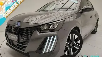 Usata Peugeot 208 Allure 101 CV (74 kW) 2025 Grigio Utilitaria