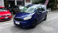 Blu Usata 2015 Ford Tourneo Courier Monovolume | 7400 € (Buon prezzo)
