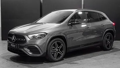 Nero Nuova 2026 Mercedes GLA200 SUV | 44.303 € (Buon prezzo)