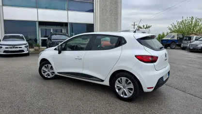 Usata Renault Clio IV Business 90 CV (66 kW) 2019 Bianco Berlina