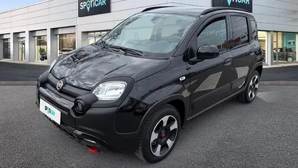 Usata 2024 Fiat Panda Cross Cross Utilitaria | 14.450 € (Buon prezzo)