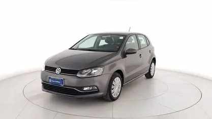 Bianco pastello Usata 2017 VW Polo Comfortline Berlina | 10.200 € (Buon prezzo)