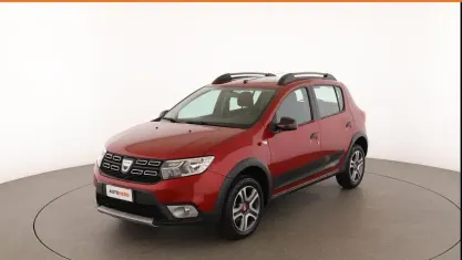 Usata Dacia Sandero Stepway 95 CV (69 kW) 2019 Rosso Berlina