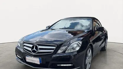 Usata Mercedes E350 265 CV (194 kW) 2012 Nero Cabrio