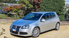 Usata 2006 VW Golf V R Tre volumi | 27.800 €