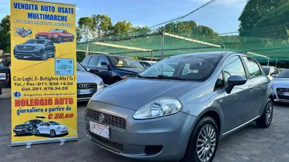 Usata Fiat Grande Punto 75 CV (55 kW) 2010 Grigio Utilitaria