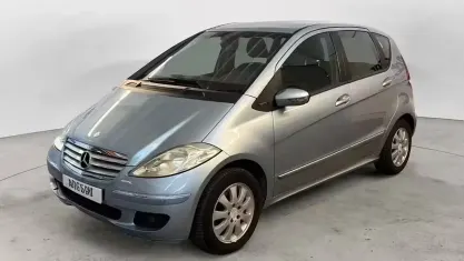 Usata Mercedes A180 Elegance 109 CV (80 kW) 2008 Grigio Berlina