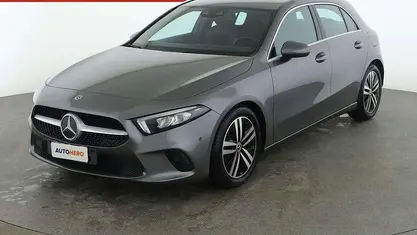Grigio Usata 2021 Mercedes A180 Tre volumi | 23.299 € (Buon prezzo)