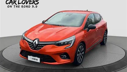 Arancio Usata 2022 Renault Clio V Intens Due volumi | 14.990 € (Buon prezzo)