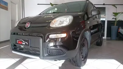 Usata Fiat Panda 4x4 S 85 CV (62 kW) 2019 Nero Utilitaria