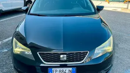 Usata Seat Leon Style 105 CV (77 kW) 2013 Nero Berlina