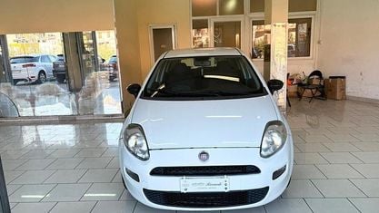 Usata Fiat Grande Punto 75 CV (55 kW) 2014 Bianco Utilitaria