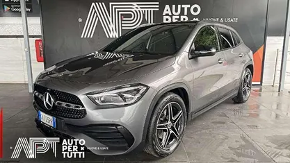 Usata 2022 Mercedes GLA220 Premium SUV | 40.950 € (Buon prezzo)