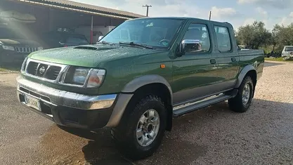 Usata Nissan Navara 103 CV (75 kW) 2000 Pick-up