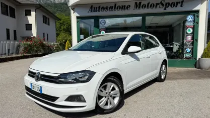 Begagnad VW Polo Comfortline 95 HK (69 kW) 2020 Vit Halvkombi