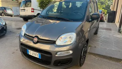 Usata Fiat Panda 69 CV (50 kW) 2020 Grigio Utilitaria