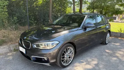 Usata BMW 120 Sport Line 190 CV (139 kW) 2015 Grigio Utilitaria