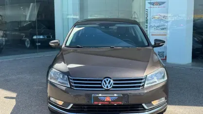 Usata VW Passat Comfortline 105 CV (77 kW) 2013 Grigio Berlina