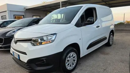 Usata Toyota Proace City City 101 CV (74 kW) 2022 Bianco Monovolume