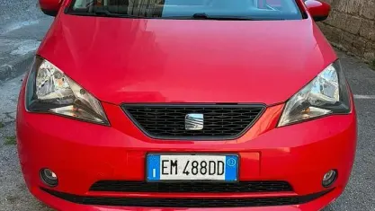 Usata Seat Mii Style 60 CV (44 kW) 2012 Rosso Utilitaria