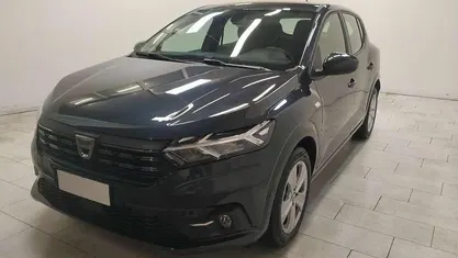 Usata 2022 Dacia Sandero Comfort Due volumi | 16.490 € (Buon prezzo)
