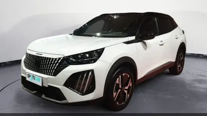 Usata Peugeot 2008 GT 131 CV (96 kW) 2024 Bianco SUV