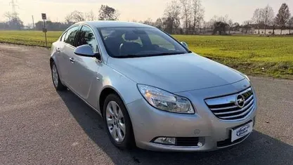 Usata Opel Insignia Cosmo 179 CV (131 kW) 2009 Berlina