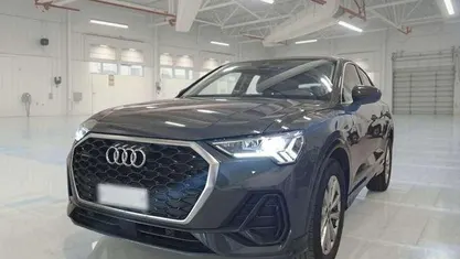 Usata Audi Q3 Sportback Business Plus 150 CV (110 kW) 2022 Grigio SUV