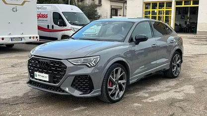 Grigio Usata 2022 Audi RS Q3 Sportback Ambiente SUV | 46.000 € (Buon prezzo)