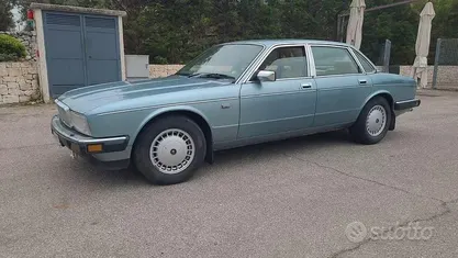 Usata Jaguar XJ40 233 CV (171 kW) 1989 Berlina
