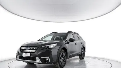 Grigio Usata 2024 Subaru Outback Style Station wagon | 31.581 € (Buon prezzo)