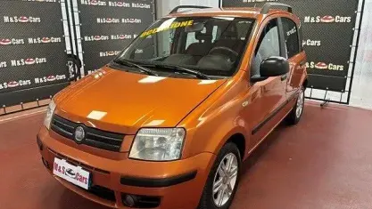 Usata Fiat Panda Dynamic 60 CV (44 kW) 2009 Arancione Utilitaria