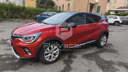Usata Renault Captur Intens 160 CV (117 kW) 2021 Rosso SUV